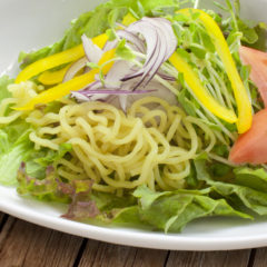 ラーメンサラダ  410円